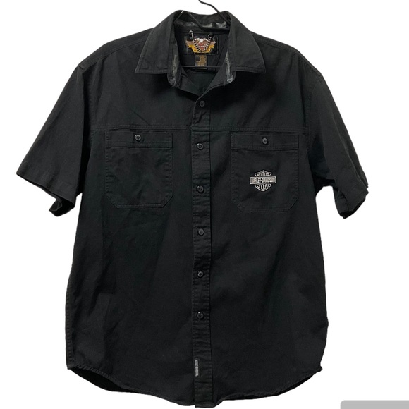 Harley-Davidson Other - Men’s Harley-Davidson Classic Embroidered Pocket Logo 100% Cotton Button Shirt!